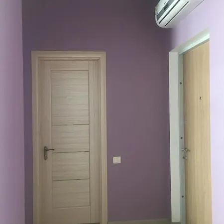 Cozy 1br In Apartment *